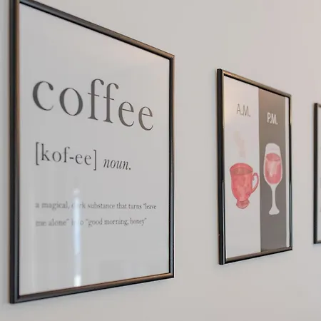 I Guardinfanti By Happyhostorino Apartamento *